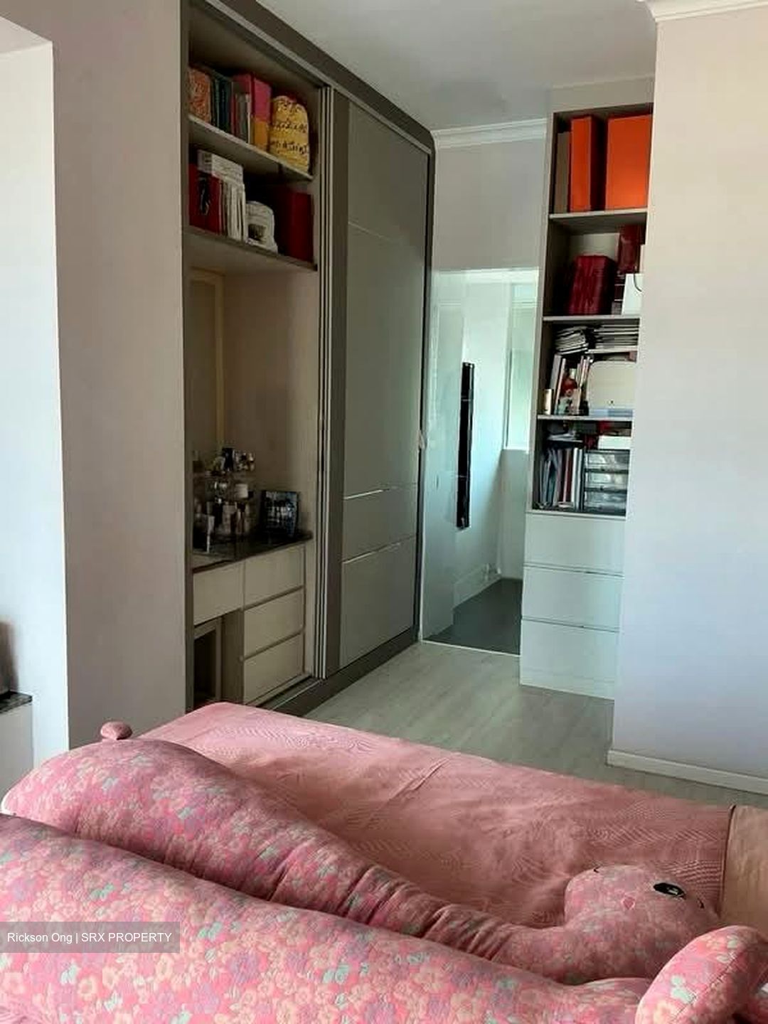 Regency Suites (D3), Apartment #576301601